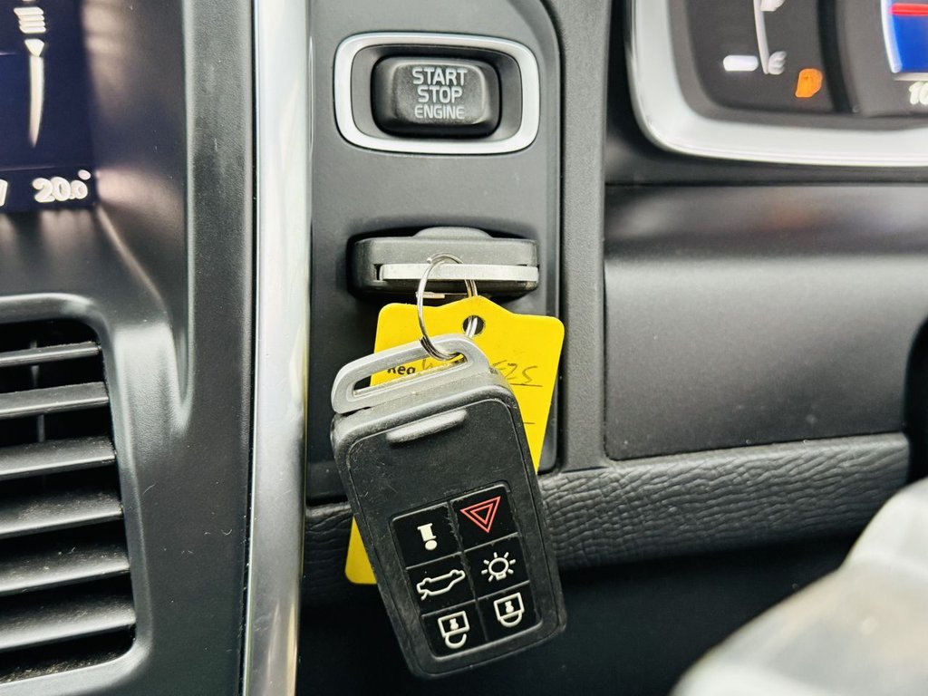 Used Volvo XC60 2017 for sale - 76927520: Photo 22