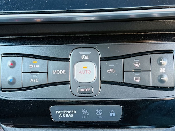 Used Nissan Leaf 2018 for sale - 75703700: Photo 25