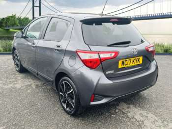 Used Toyota Yaris 2017 for sale - 73643535: Photo