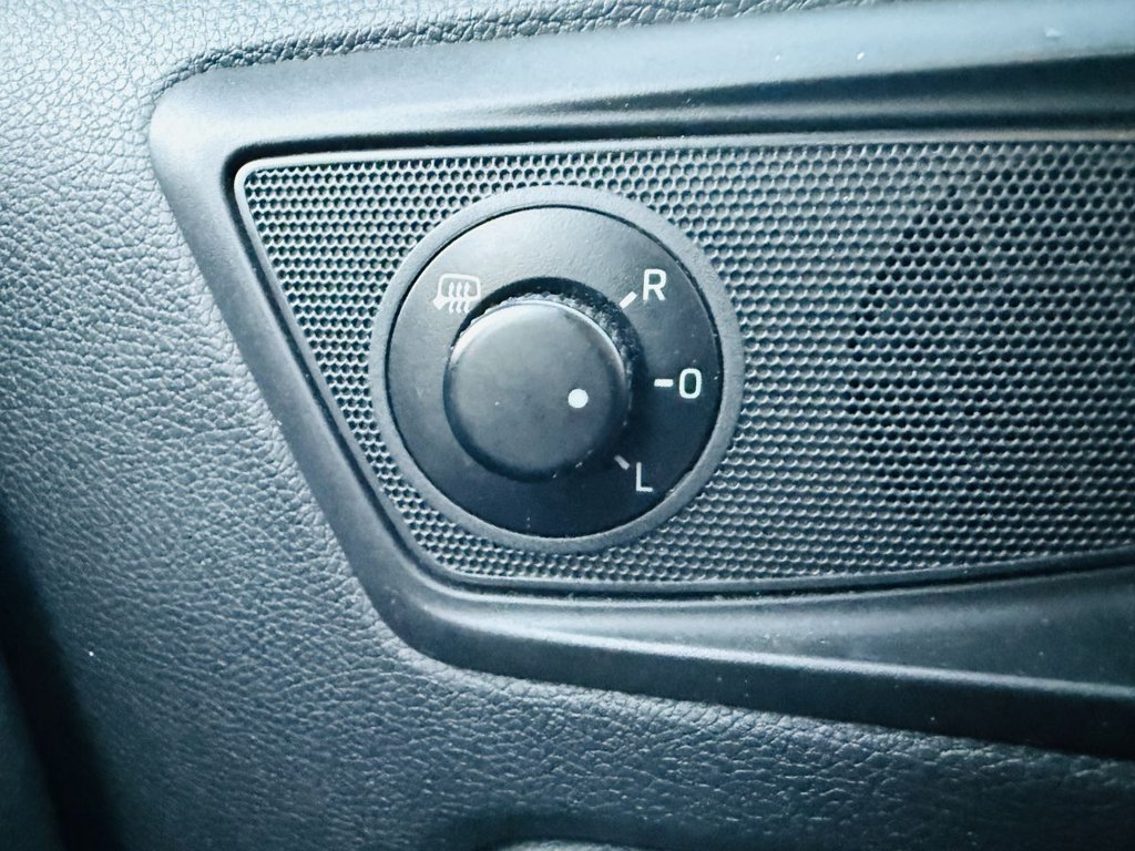 Used Skoda Yeti 2014 for sale - 76856340: Photo 18