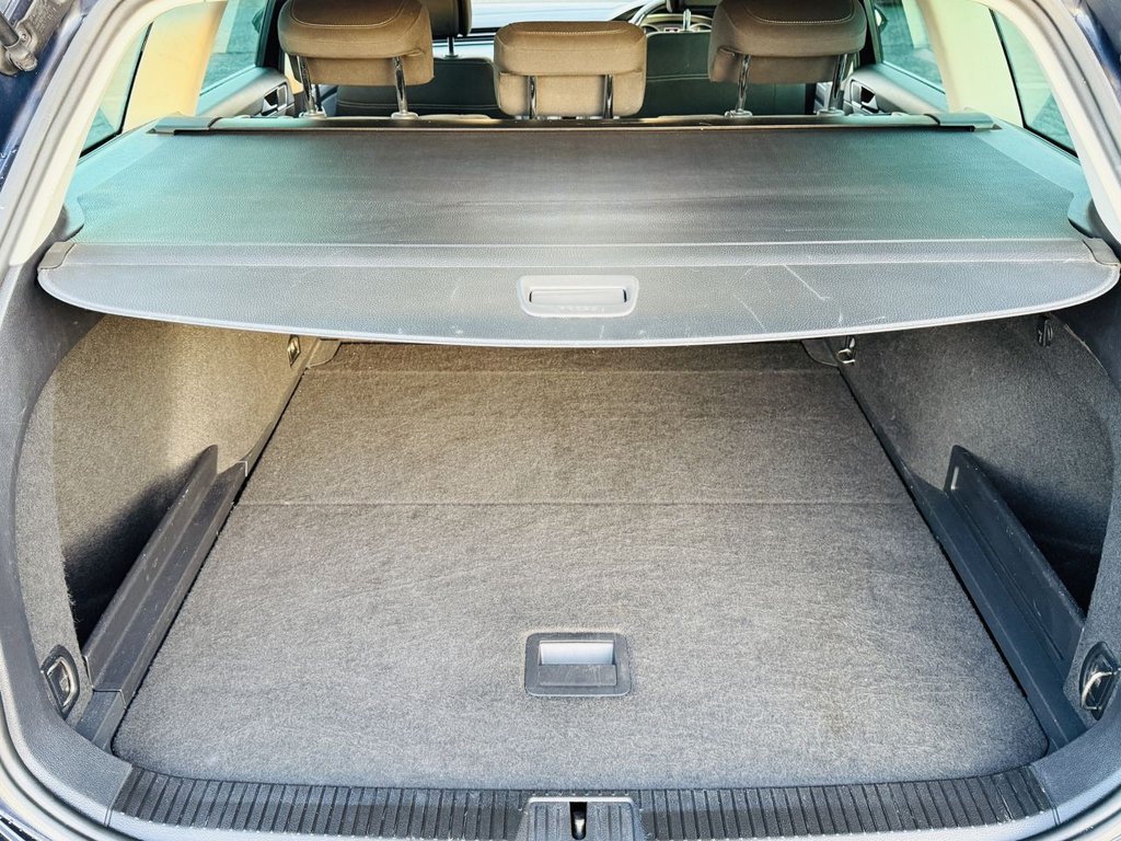 Used Volkswagen Passat 2015 for sale - 76768651: Photo 13