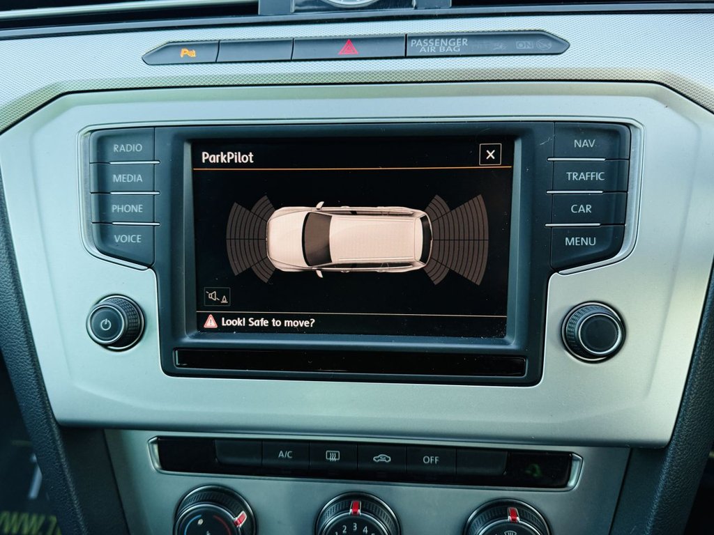 Used Volkswagen Passat 2015 for sale - 76768651: Photo 16