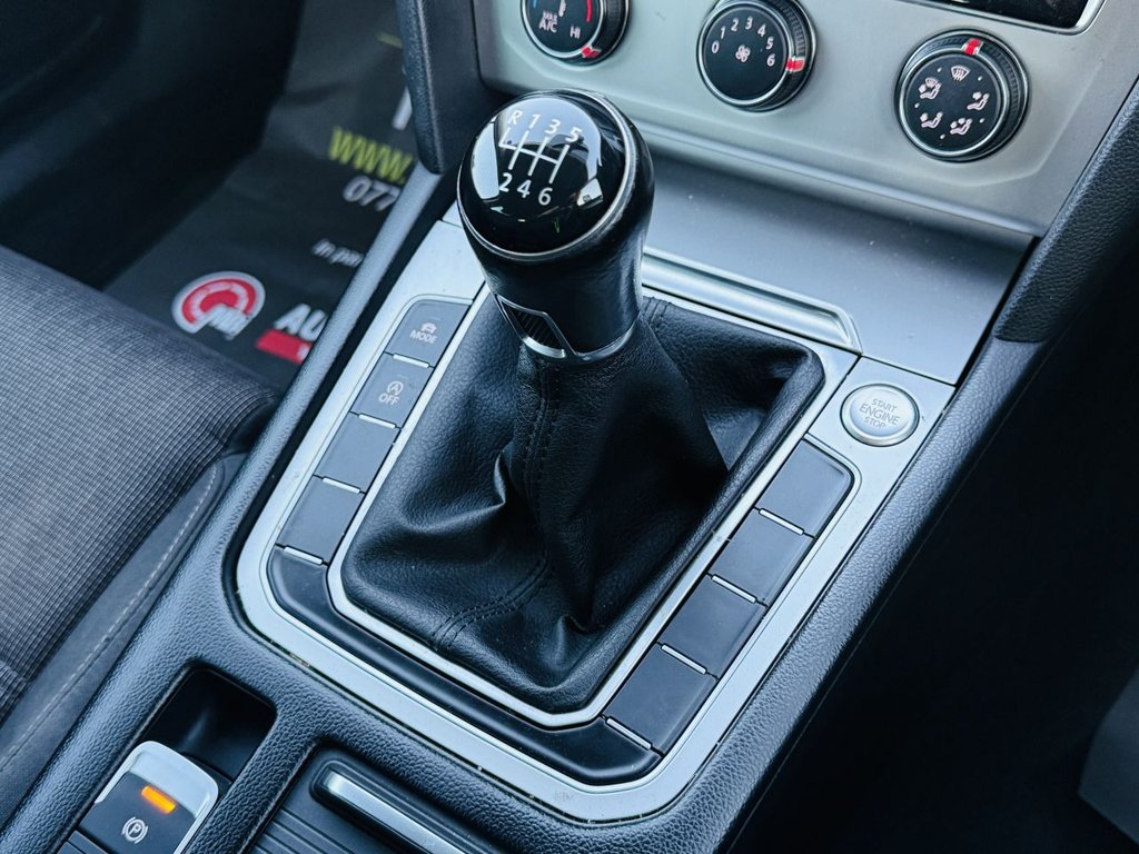 Used Volkswagen Passat 2015 for sale - 76768651: Photo 17