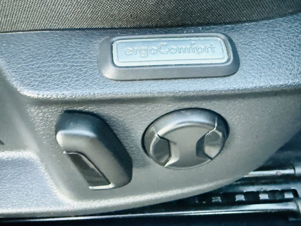 Used Volkswagen Passat 2015 for sale - 76768651: Photo 20