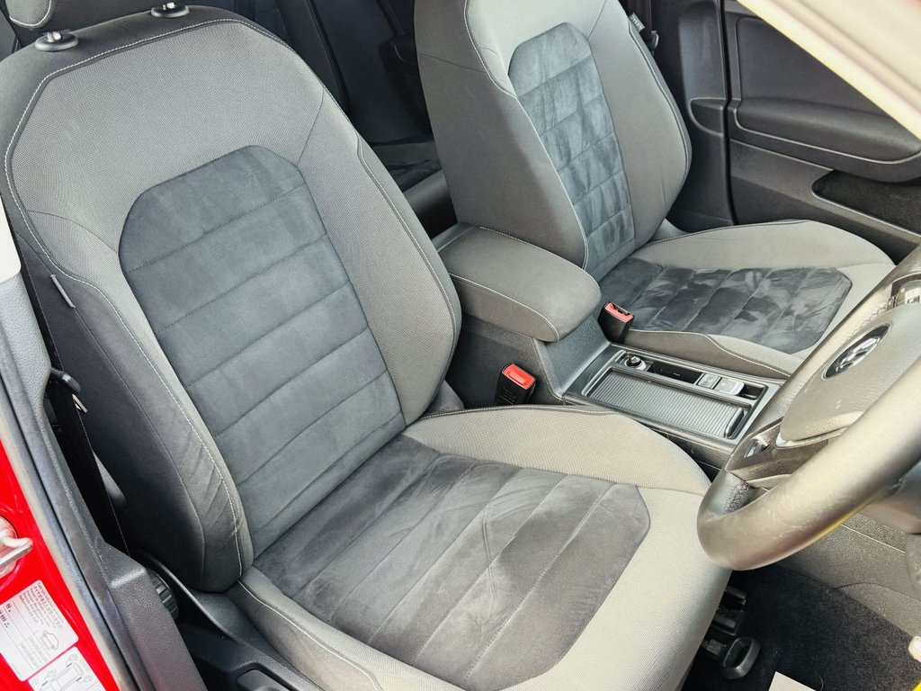 Used Volkswagen Golf 2015 for sale - 77133635: Photo 11