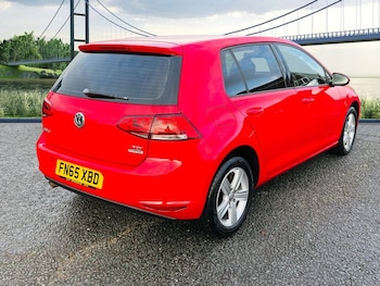 Used Volkswagen Golf 2015 for sale - 77133635: Photo