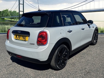Used MINI Hatch 2018 for sale - 78256906: Photo