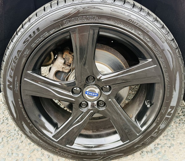 Used Volvo V40 2015 for sale - 75630882: Photo 23