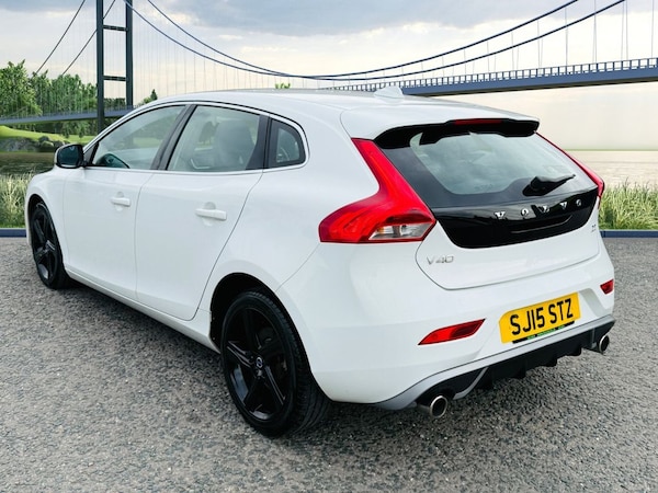 Used Volvo V40 2015 for sale - 75630882: Photo 6