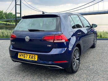 Used Volkswagen Golf 2017 for sale - 79563149: Photo
