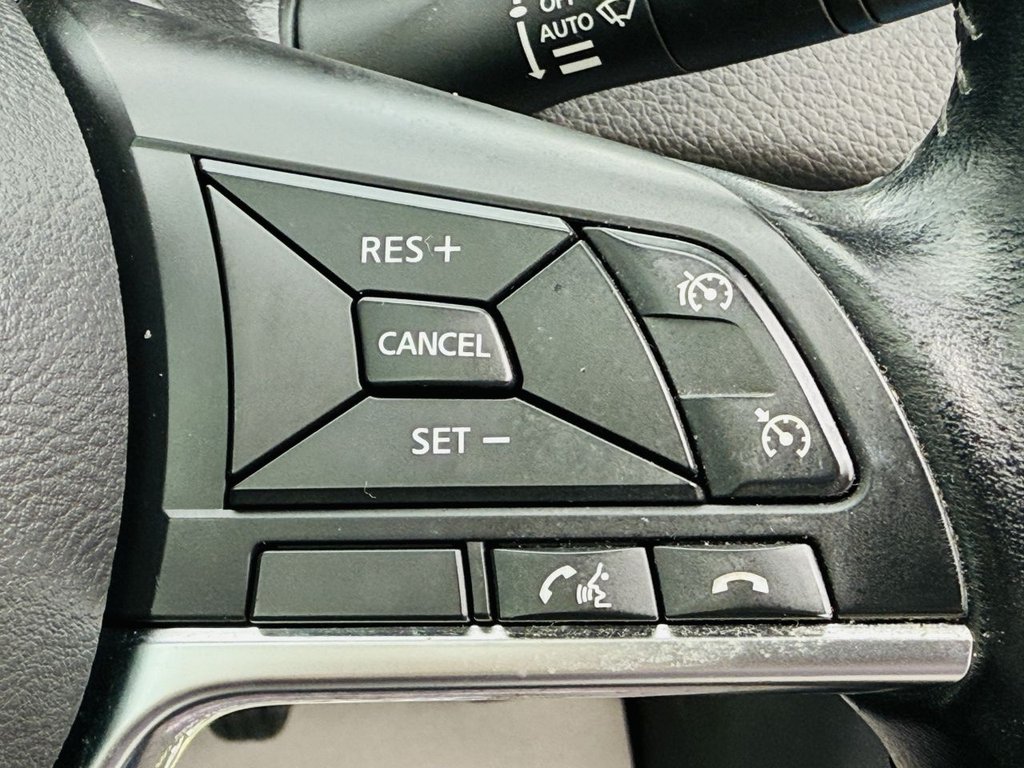 Used Nissan Qashqai 2017 for sale - 75703703: Photo 16