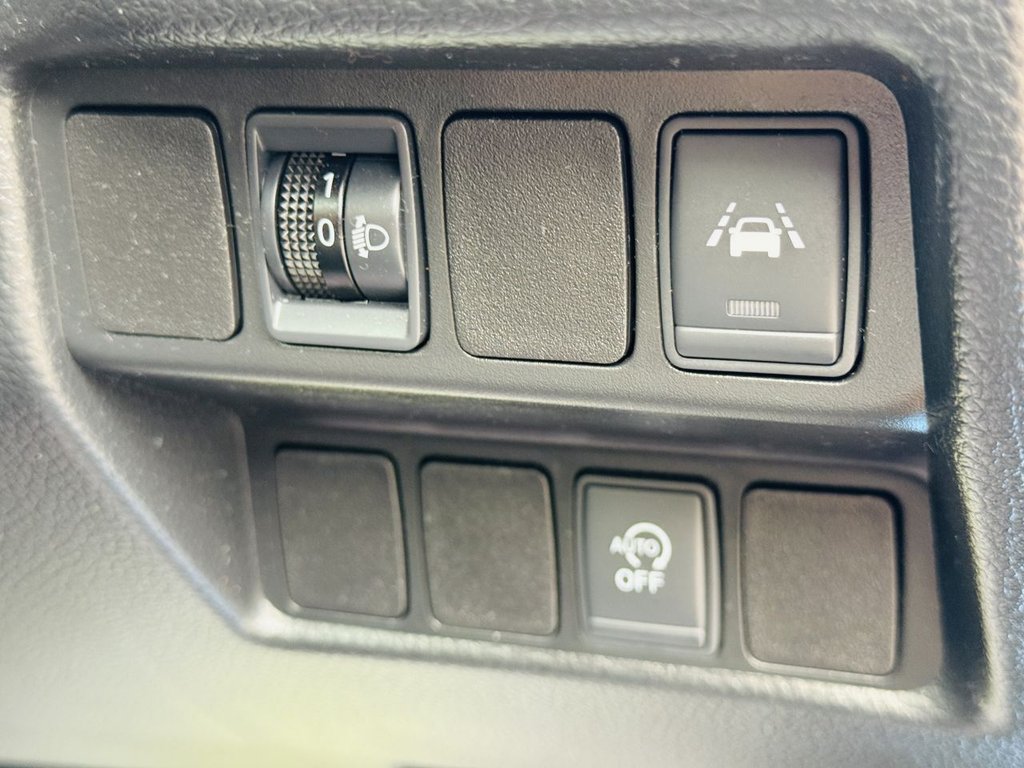 Used Nissan Qashqai 2017 for sale - 75703703: Photo 22