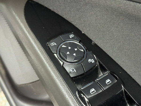 Used Ford Mondeo 2017 for sale - 76267277: Photo 23