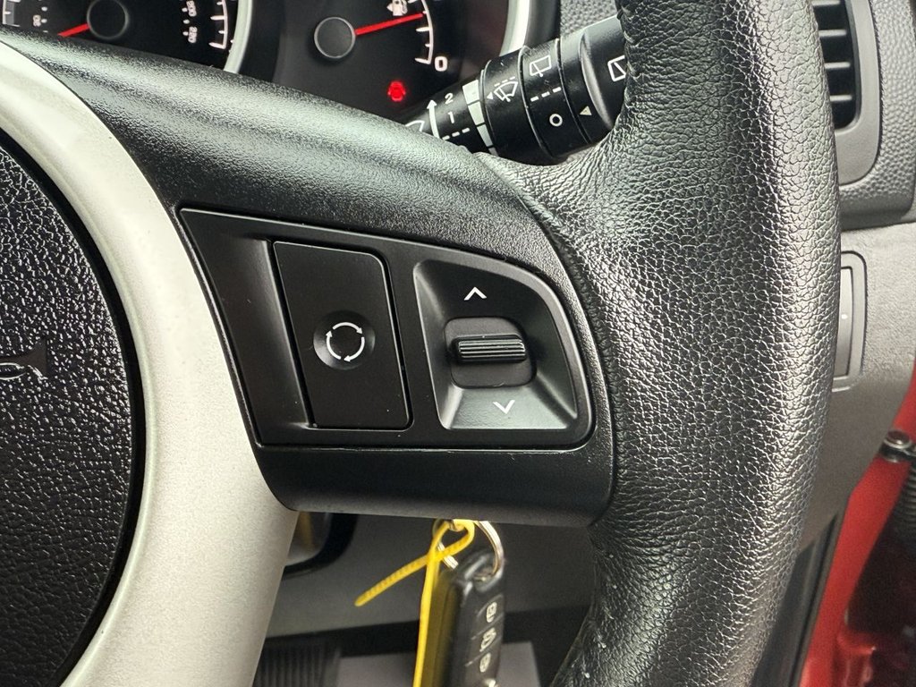 Used Kia Venga 2013 for sale - 76223772: Photo 15