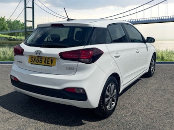 Used Hyundai i20 2018 for sale - 78919637: Photo