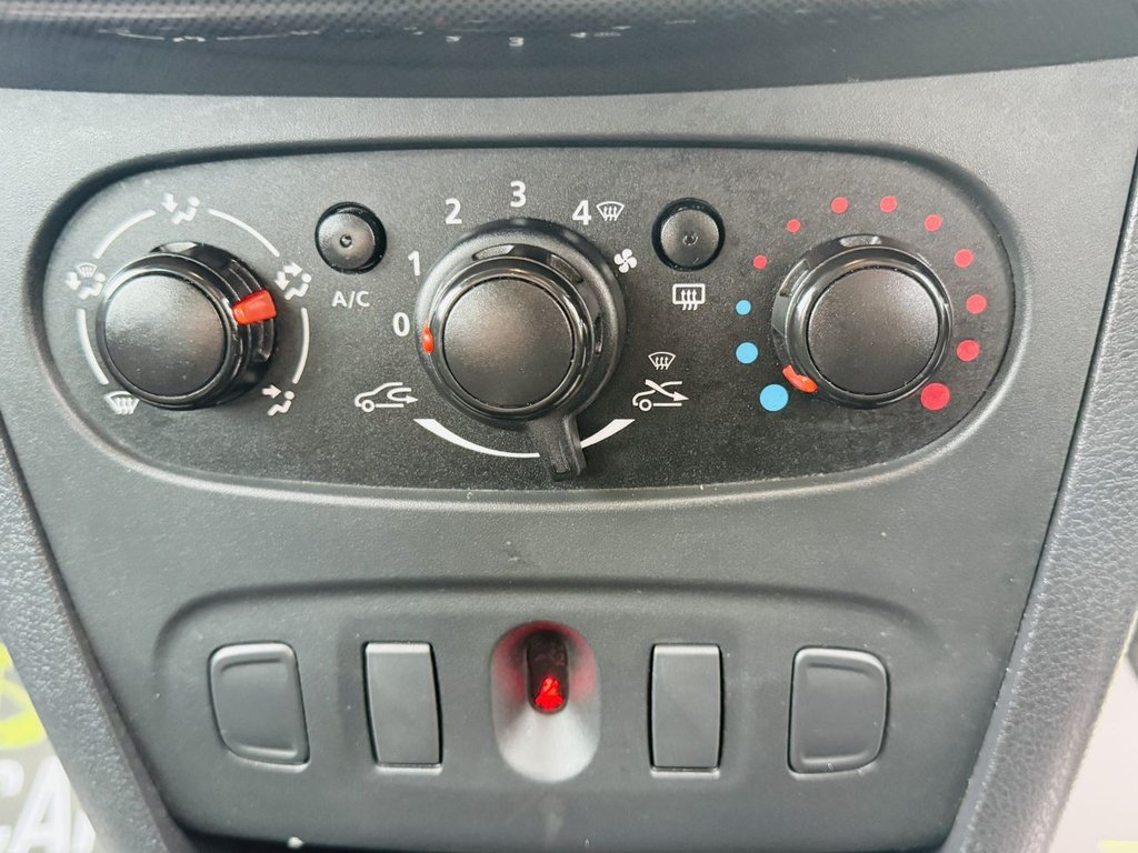 Used Dacia Sandero Stepway 2017 for sale - 76617840: Photo 16