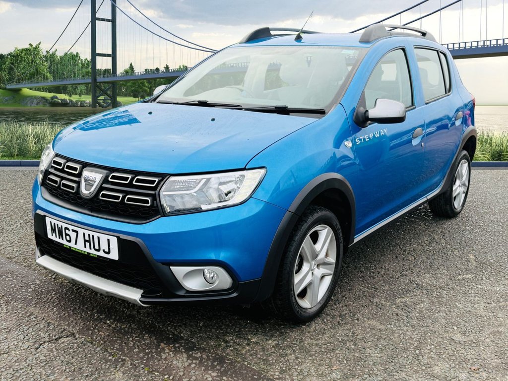 Used Dacia Sandero Stepway 2017 for sale - 76617840: Photo 8