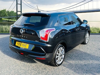 Used Ssangyong Tivoli 2016 for sale - 76367978: Photo