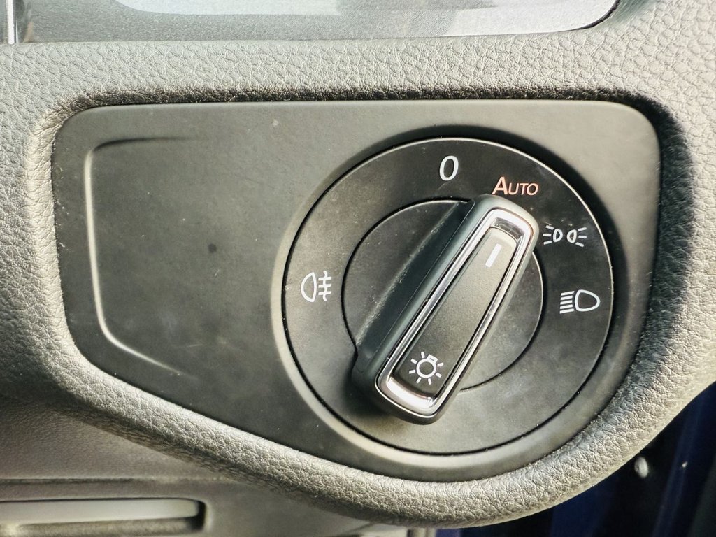 Used Volkswagen Golf 2017 for sale - 76711263: Photo 20