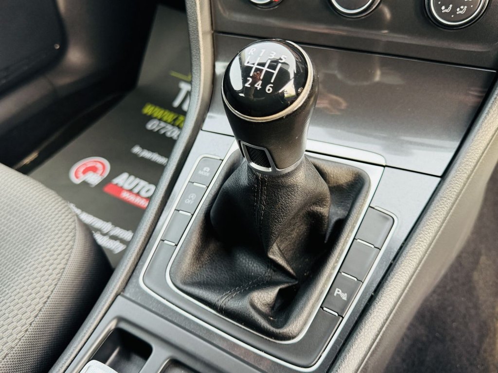 Used Volkswagen Golf 2017 for sale - 76711263: Photo 21