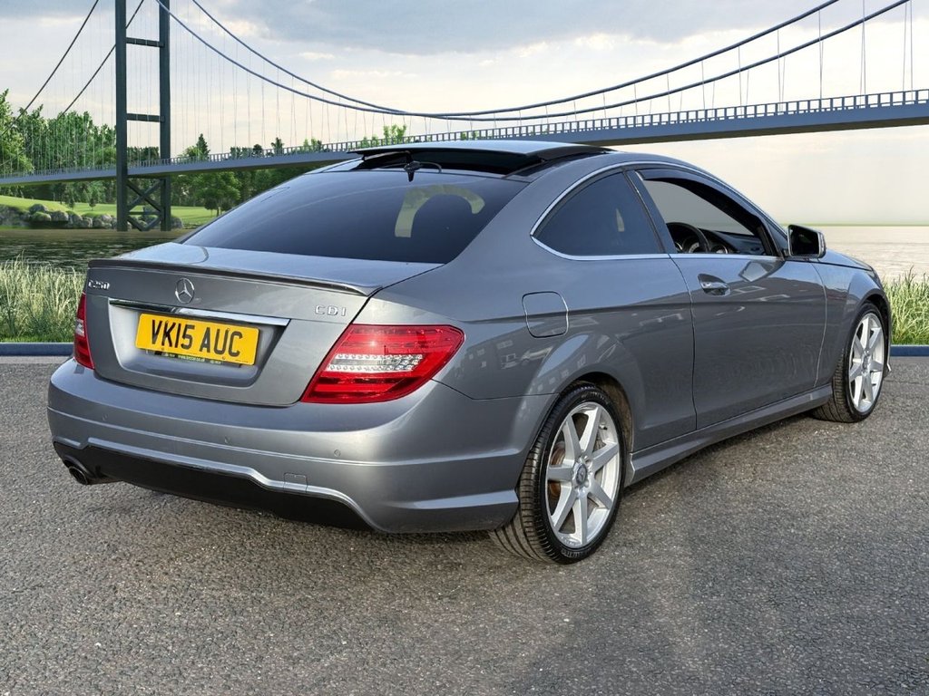 Used Mercedes-Benz C Class 2015 for sale - 77534968: Photo 4