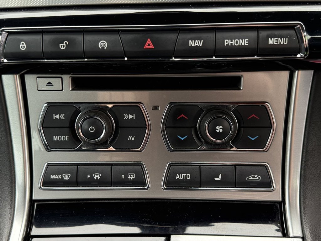 Used Jaguar XF 2015 for sale - 77621288: Photo 16