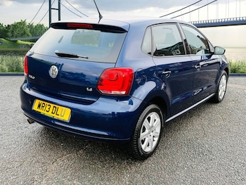Used Volkswagen Polo 2013 for sale - 76617859: Photo
