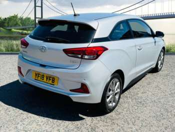 Used Hyundai i20 2018 for sale - 75275972: Photo
