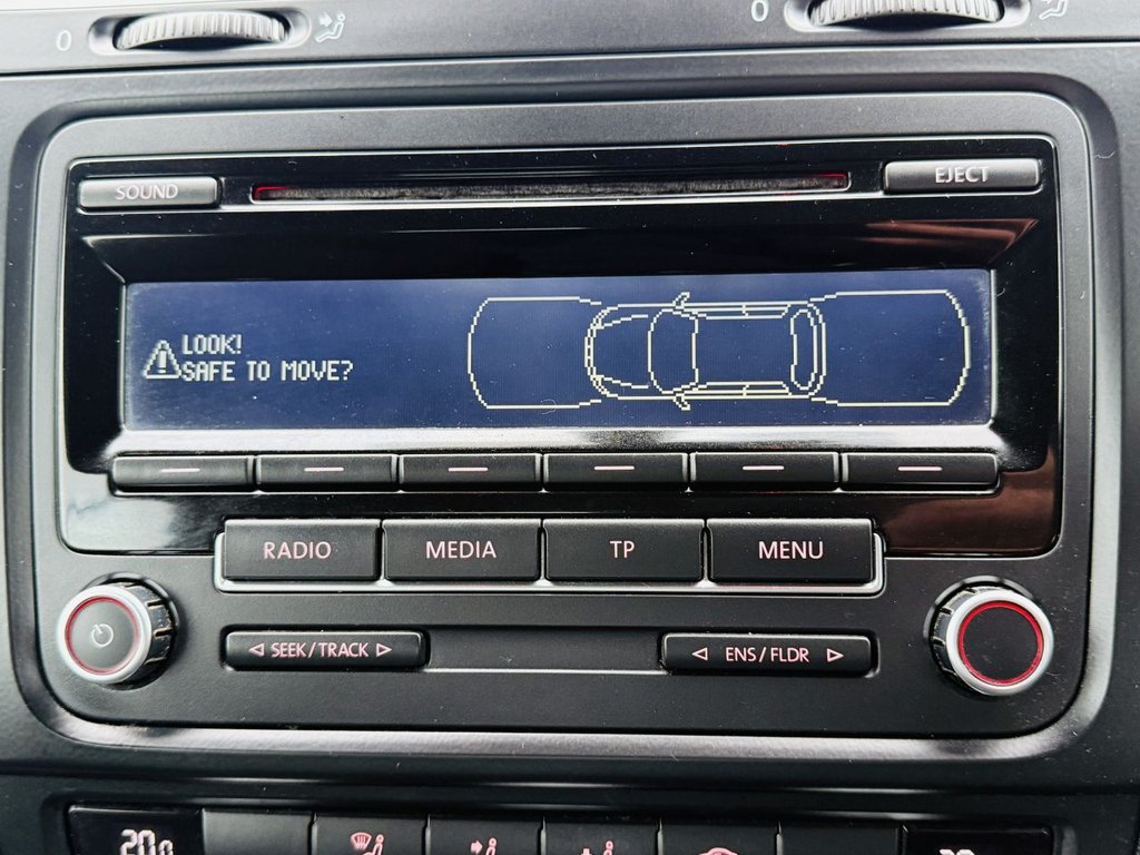 Used Volkswagen Golf 2014 for sale - 76617469: Photo 22