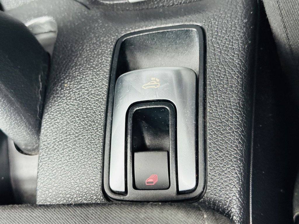 Used Volkswagen Golf 2014 for sale - 76617469: Photo 25