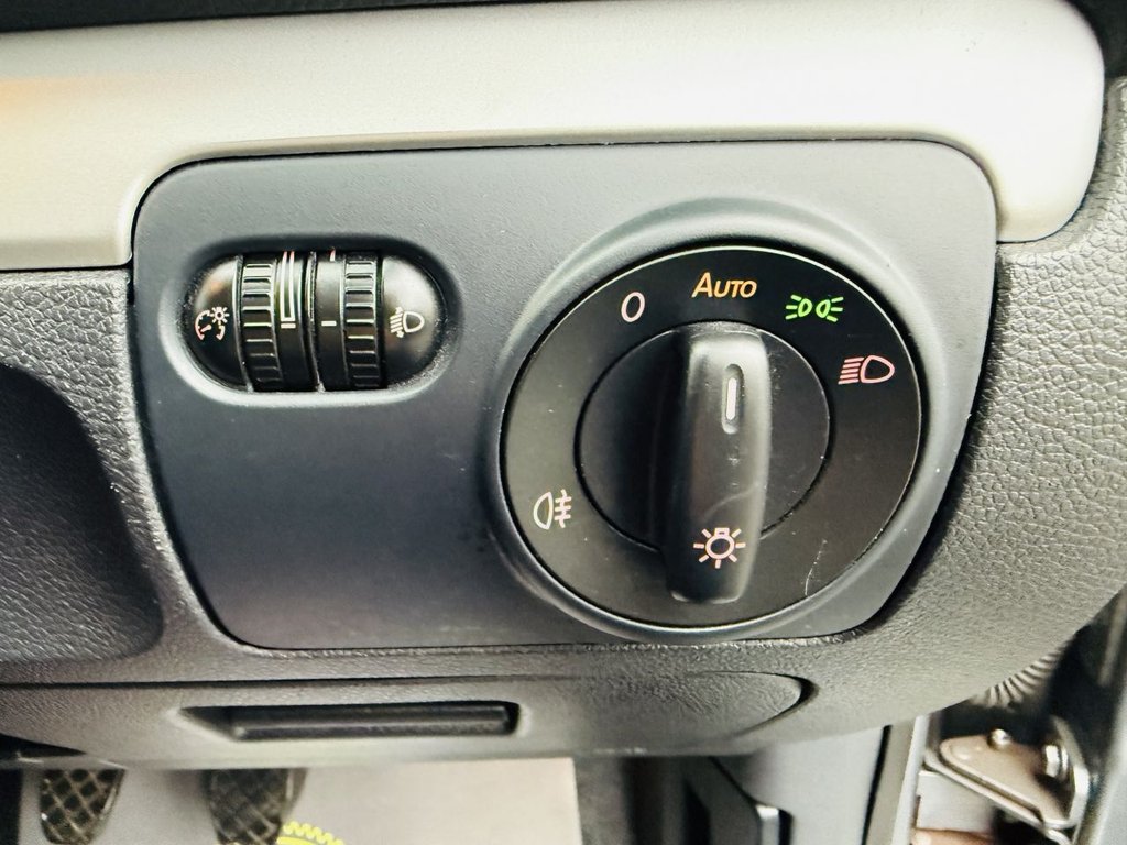 Used Volkswagen Golf 2014 for sale - 76617469: Photo 27