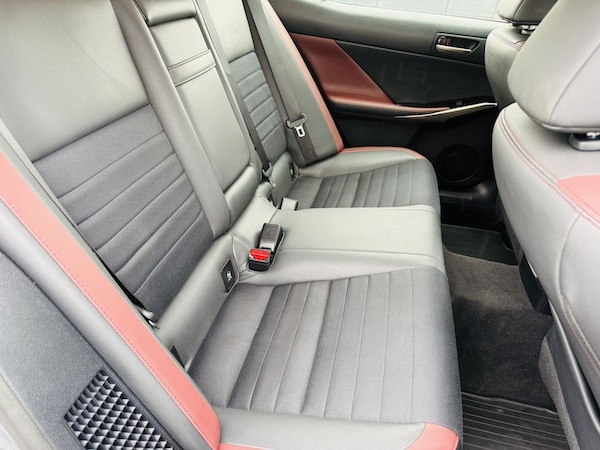 Used Lexus IS 2018 for sale - 75607068: Photo 12