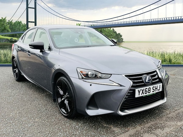 Used Lexus IS 2018 for sale - 75607068: Photo 1