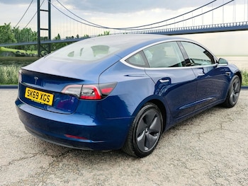 Used Tesla Model 3 2019 for sale - 77360186: Photo