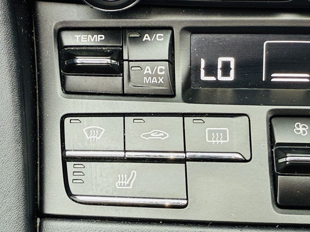 Used Porsche 911 2016 for sale - 77101075: Photo 11