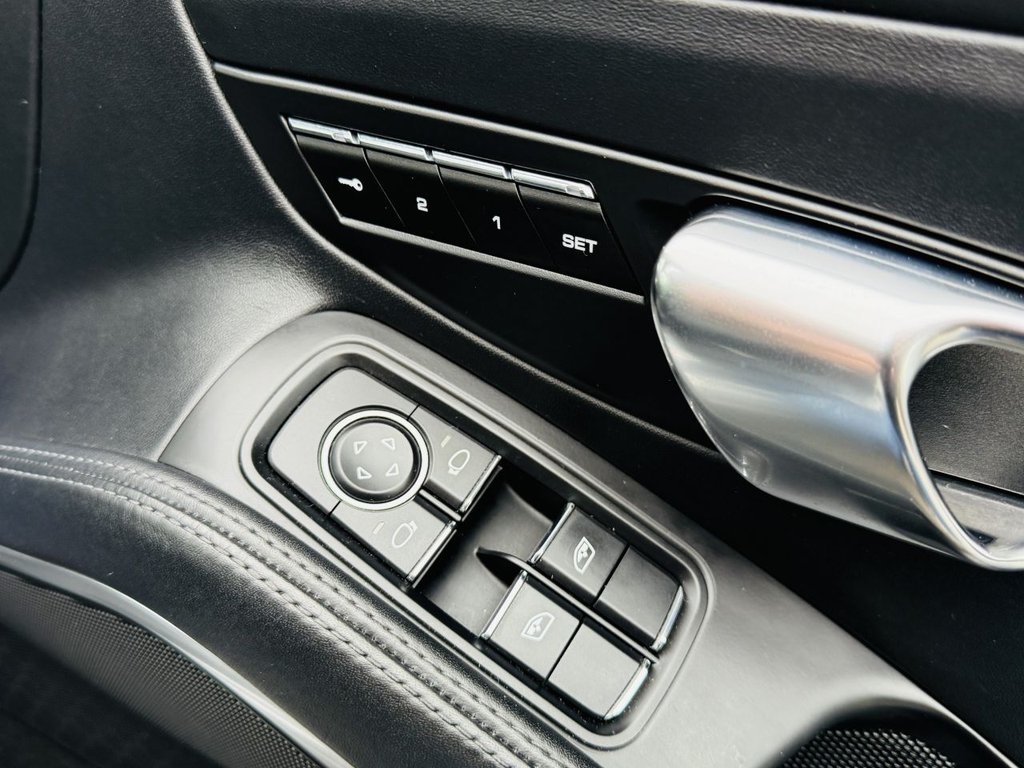 Used Porsche 911 2016 for sale - 77101075: Photo 29