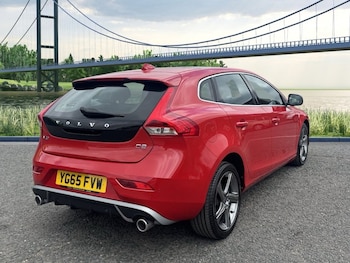 Used Volvo V40 2015 for sale - 78263030: Photo