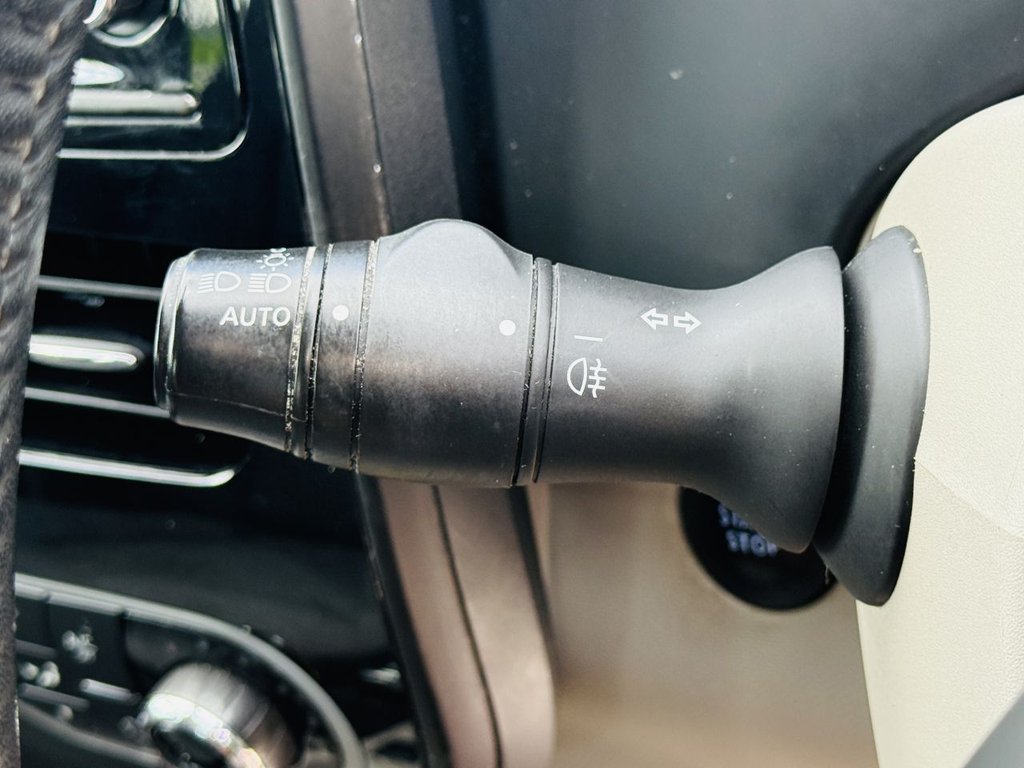 Used Renault Zoe 2017 for sale - 75937402: Photo 19