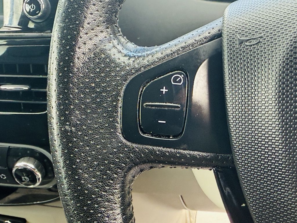 Used Renault Zoe 2017 for sale - 75937402: Photo 22