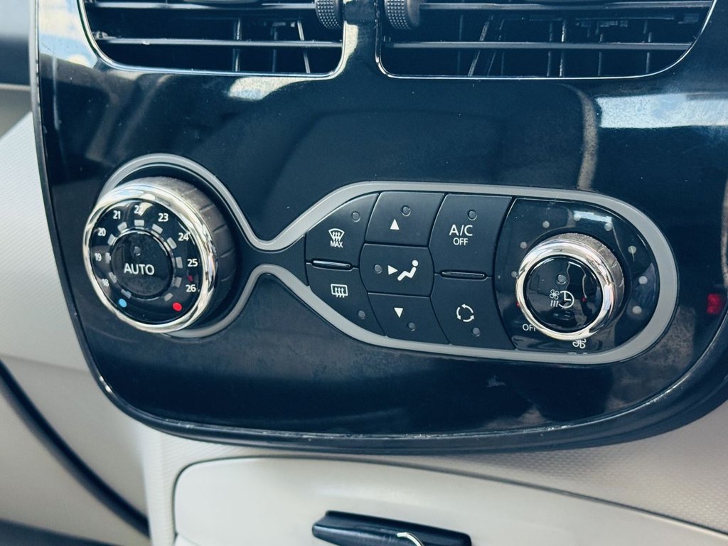 Used Renault Zoe 2017 for sale - 75937402: Photo 26