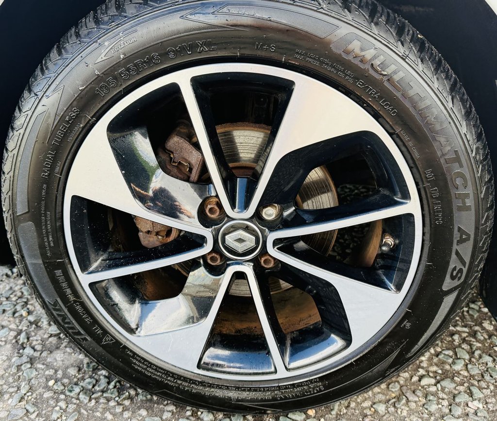 Used Renault Zoe 2017 for sale - 75937402: Photo 28