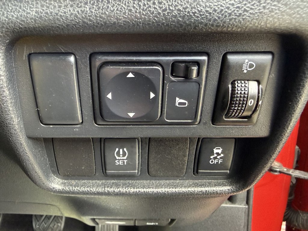 Used Nissan Juke 2017 for sale - 78068739: Photo 17