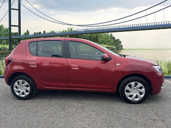 Used Dacia Sandero 2018 for sale - 78246652: Photo