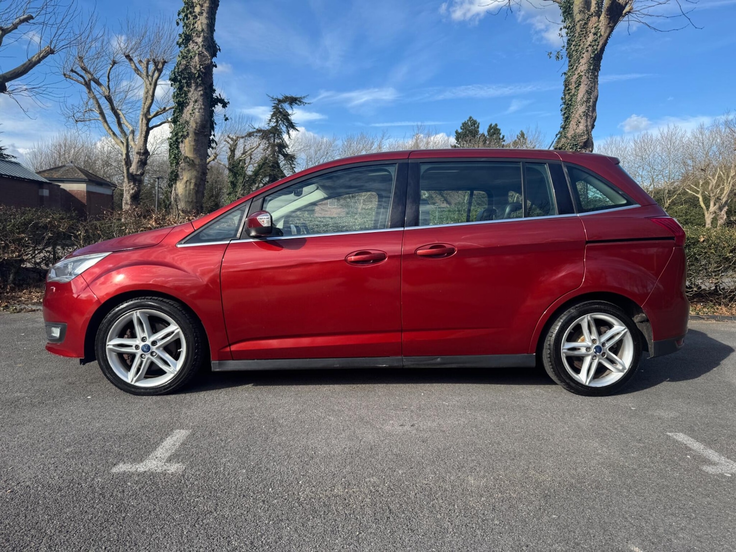 Used Ford Grand C-Max 2015 for sale - 78224417: Photo 2