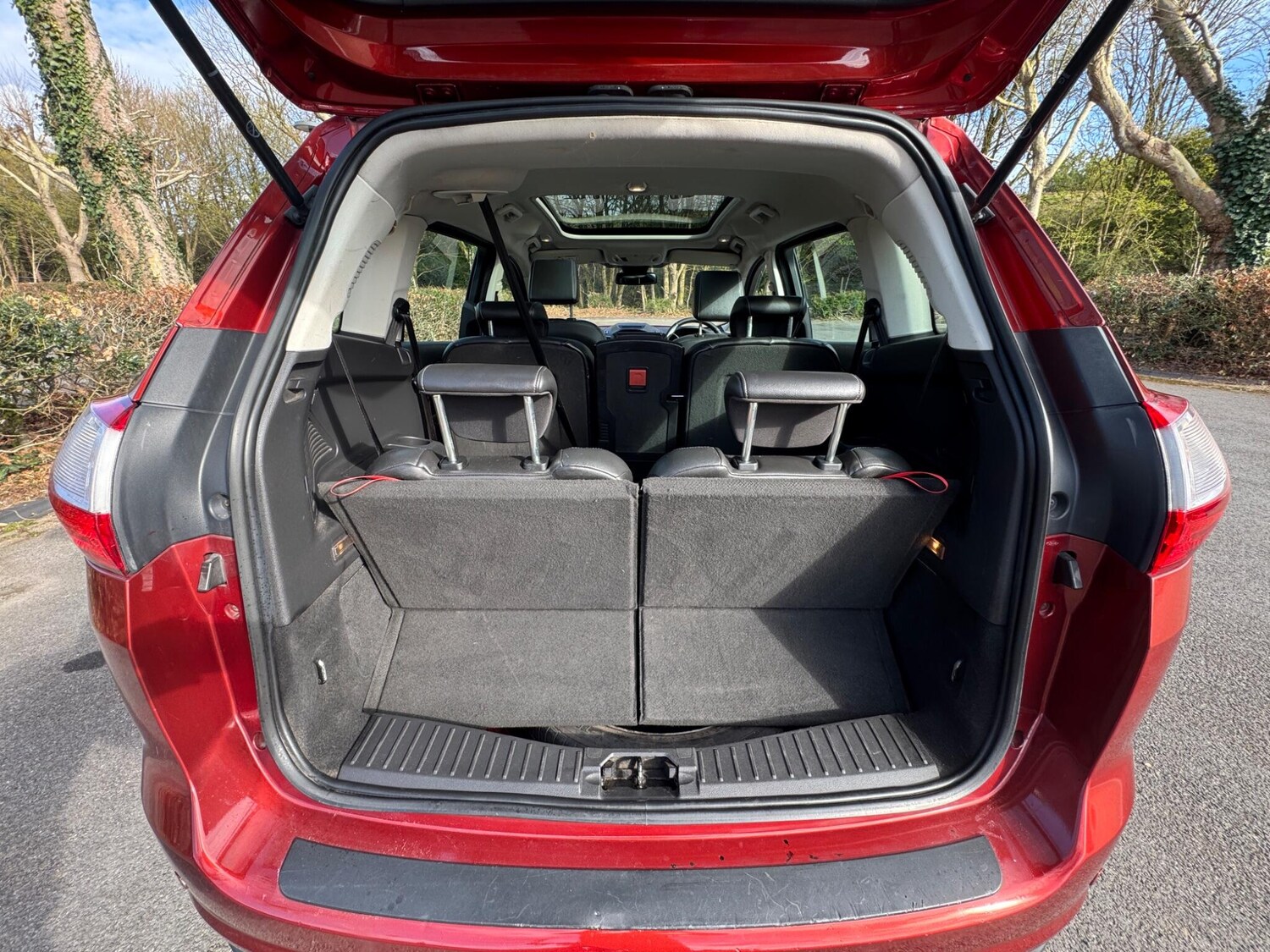 Used Ford Grand C-Max 2015 for sale - 78224417: Photo 24