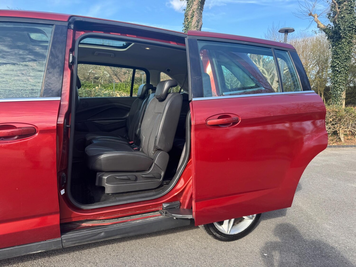 Used Ford Grand C-Max 2015 for sale - 78224417: Photo 27