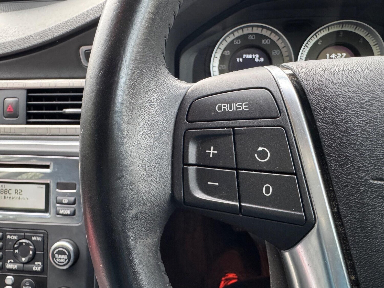 Used Volvo XC70 2011 for sale - 78224420: Photo 16