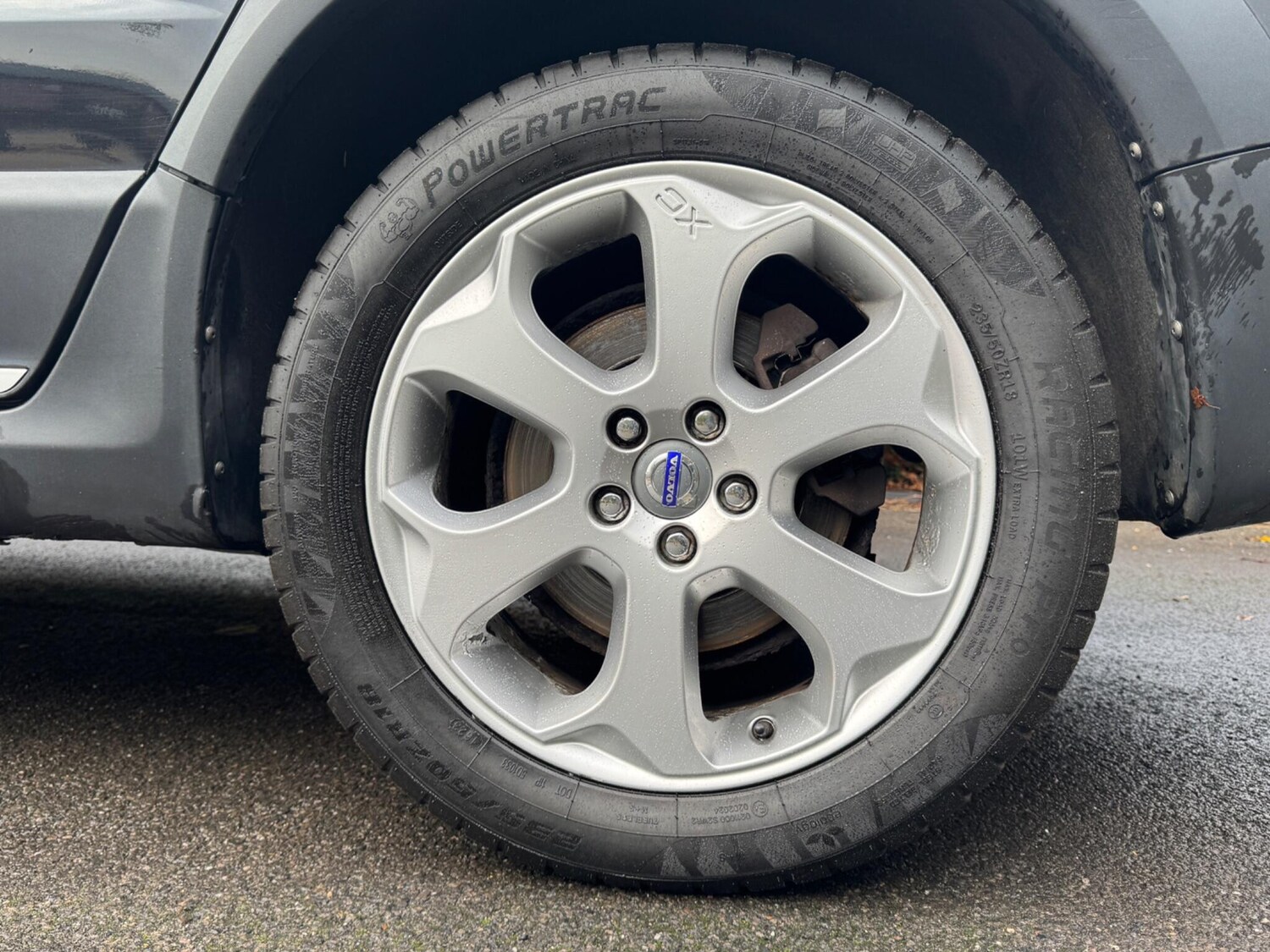 Used Volvo XC70 2011 for sale - 78224420: Photo 17