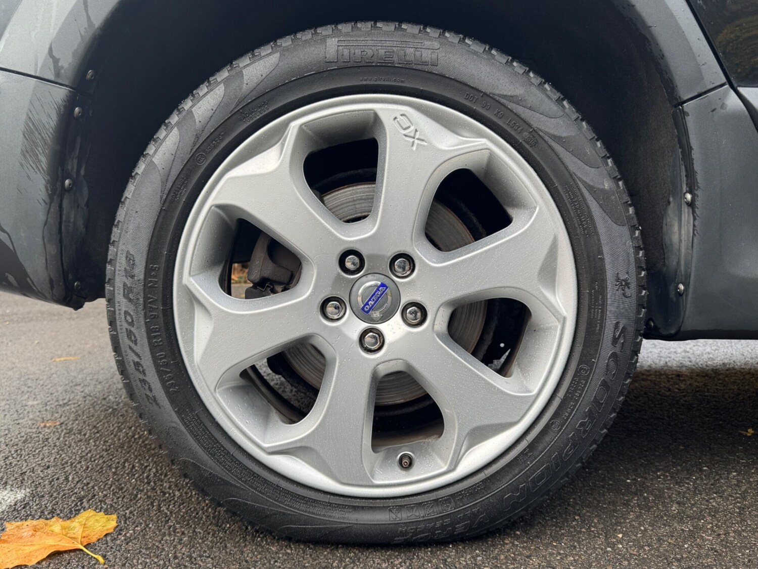 Used Volvo XC70 2011 for sale - 78224420: Photo 20