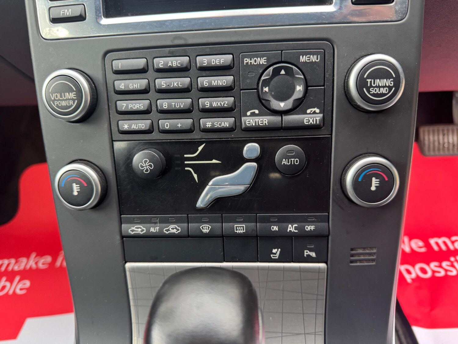 Used Volvo XC70 2011 for sale - 78224420: Photo 21